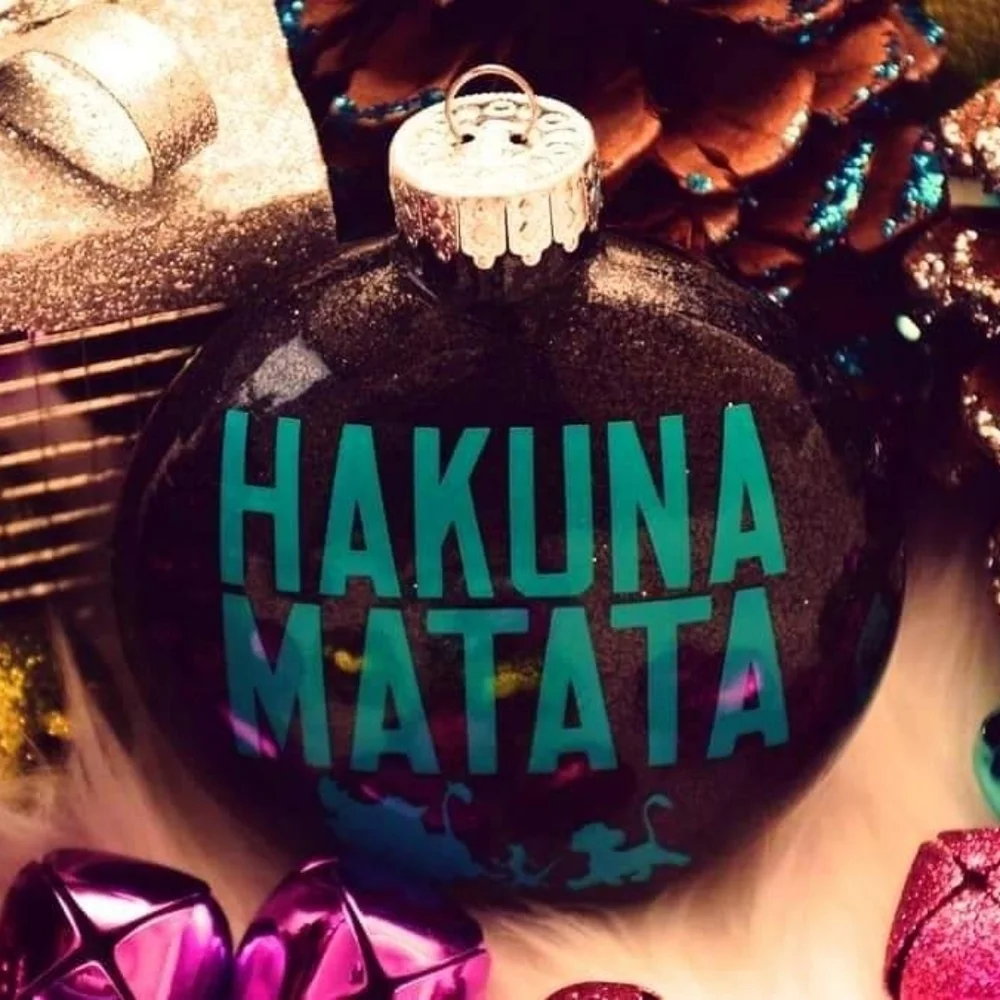 Custom Ornaments‎